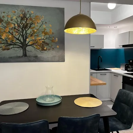 Everysky - Slowackiego 5a-b מלון דירות קרפאז'