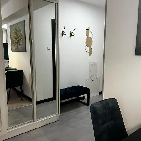 Everysky - Slowackiego 5a-b 4* קרפאז'