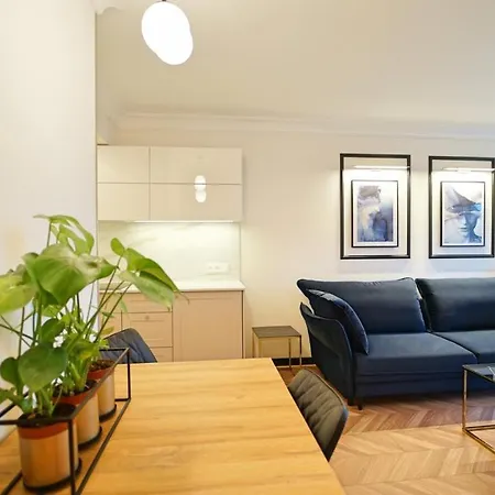 Everysky - Slowackiego 5a-b Aparthotel