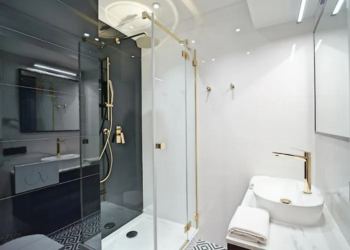 Everysky - Slowackiego 5a-b 4*